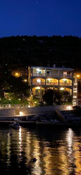 Гостиница Vila Bilo  Примоштен